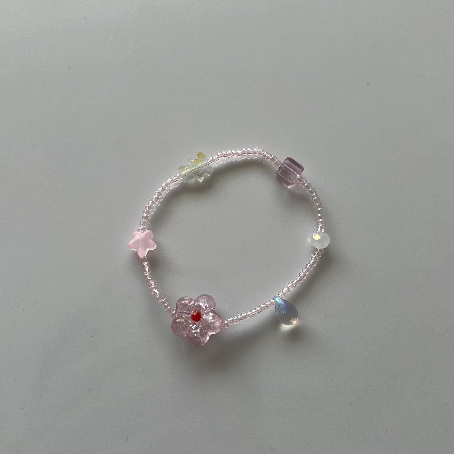 Pink Flower Glass Bracelets 1 of 1