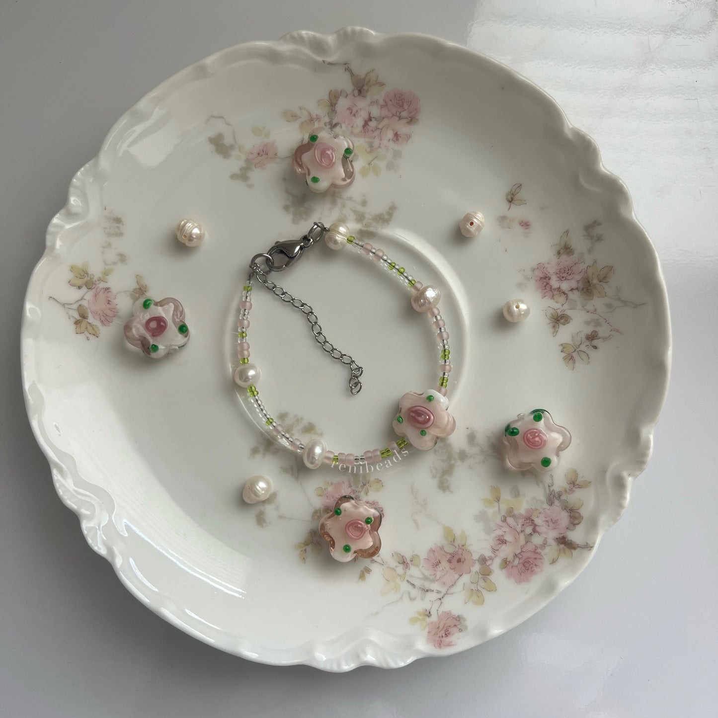 Chihiro Flower Bead Bracelet