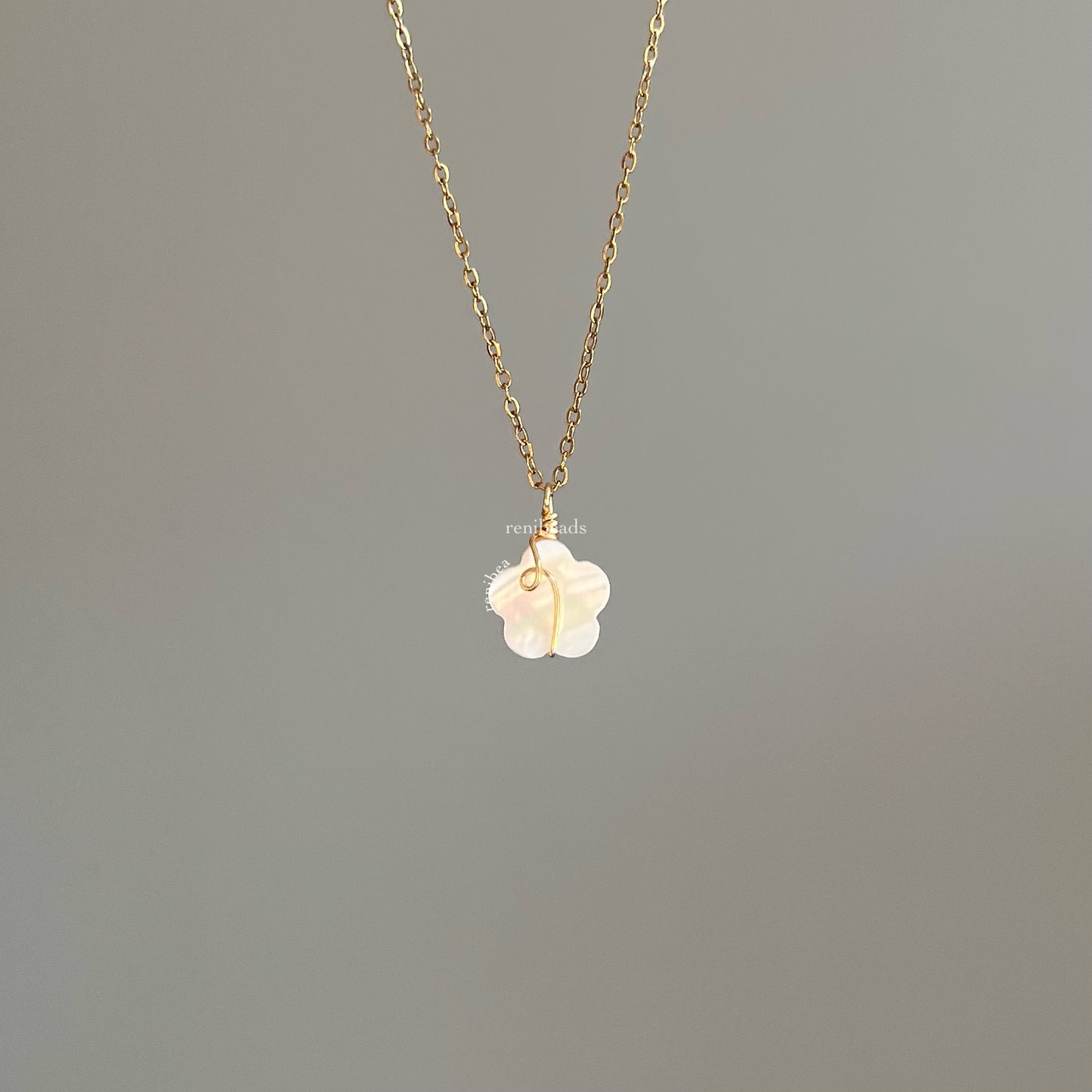 Gold Looped Flower Necklace