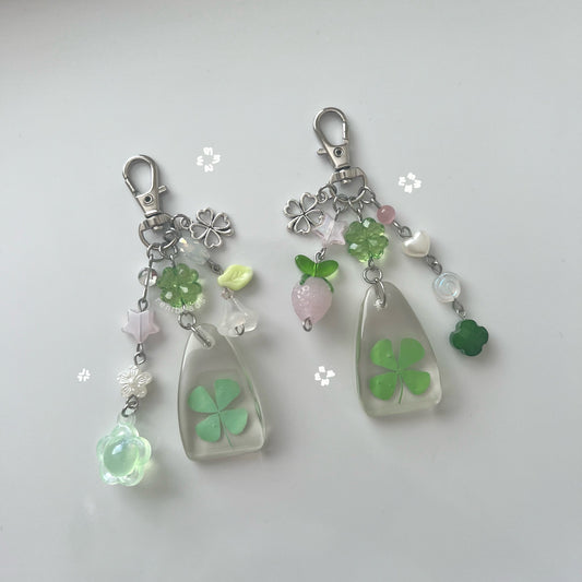 Lucky 4 leaf clover charms 🍀