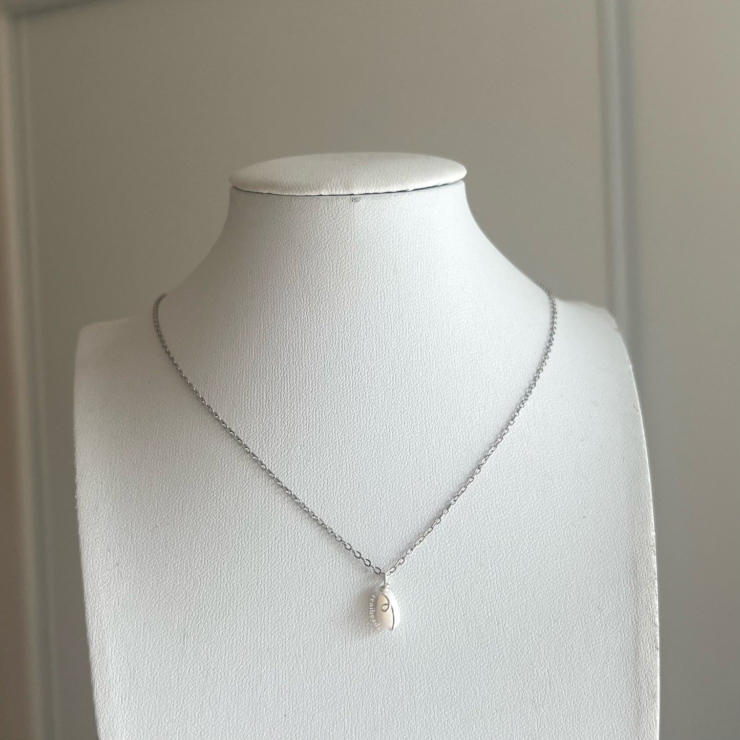 Silver Looped Raindrop Necklace